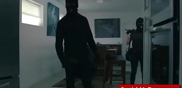  Submissive - Bandits Of Bondage with Sophia Leone tube video-01